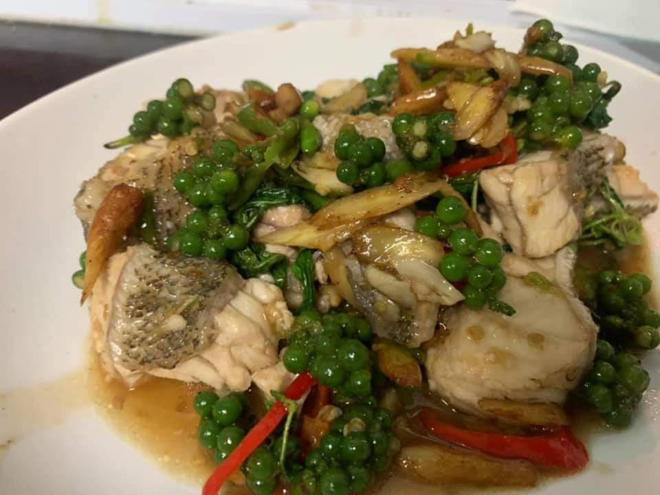 Nangkam Boutique Donsak Ξενοδοχείο Ban Pheng Krong Εξωτερικό φωτογραφία